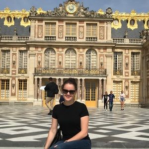 Meet your Posher, Allysha